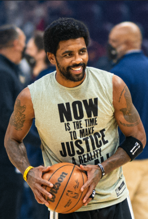 Mengintip Latihan Basket Pemain Kyrie Irving