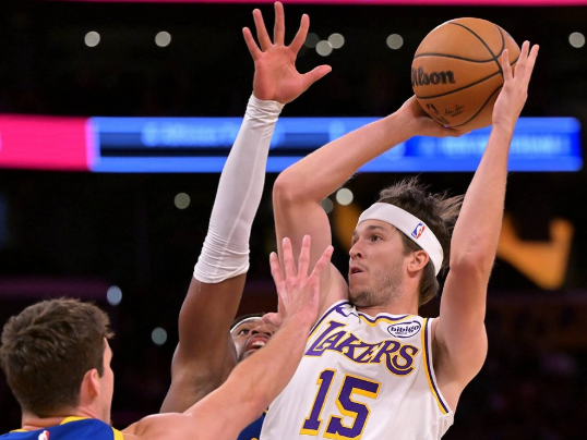 JJ Redick Memuji Perkembangan Austin Reaves di NBA