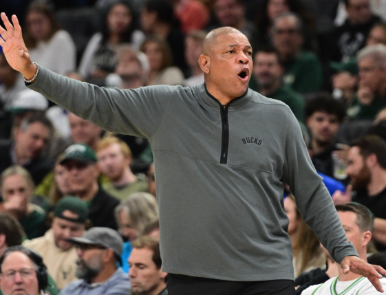 Doc Rivers Puji Peforma dari Ryan Rollins